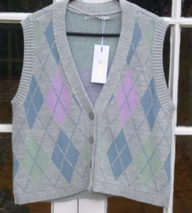 ONLY knitted waistcoat BNWT Size 16/18 - Picture 1 of 3