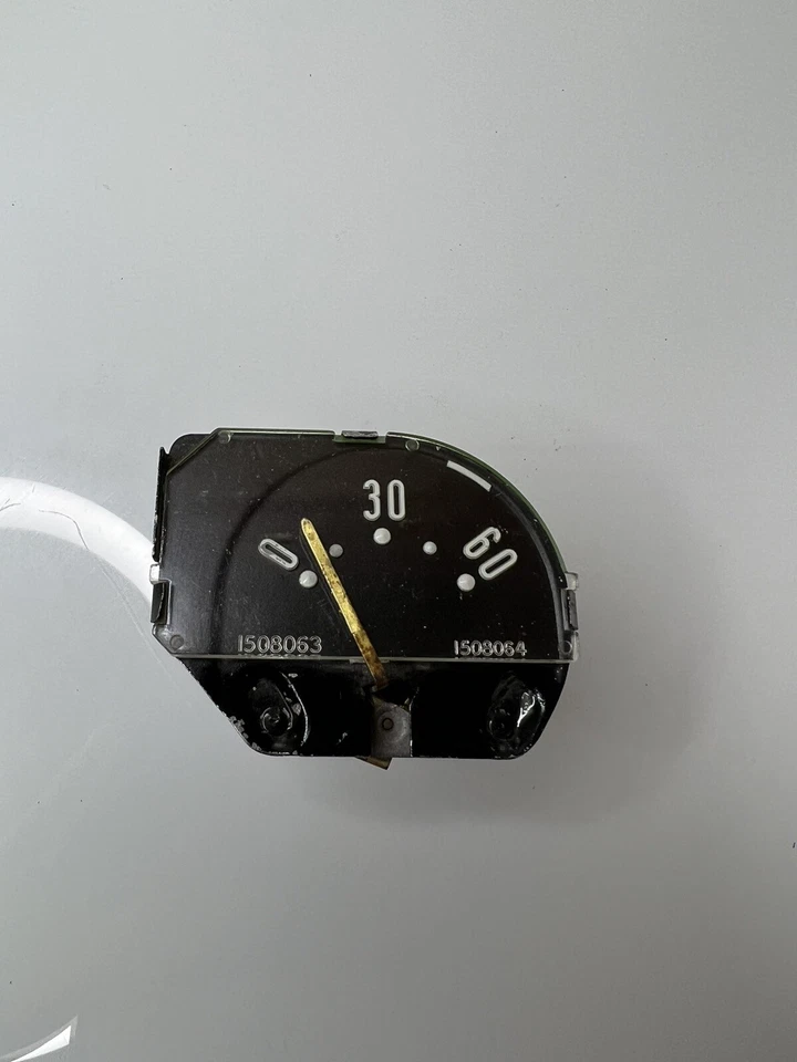 1508064 OEM 1956 1957 Chevrolet Corvette Oil Pressure Gauge Untested Original  - Image 1 of 4