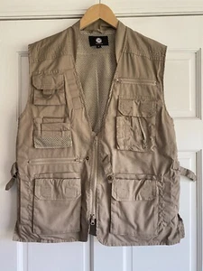 AM51 Rothco Safari Tactical Vest Hunting Camping Fishing Mens Small - Picture 1 of 3
