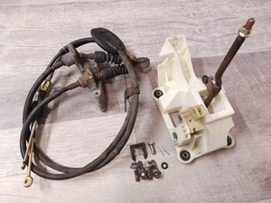 01-05 Honda Civic Manual Transmission 1.7L MT Shifter Shift Cables Lever Box - Picture 1 of 10