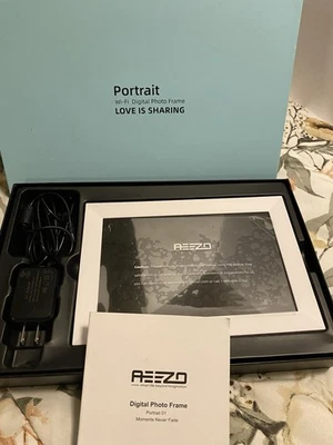 Brand New Aeezo Digital Photo Frame - Image 1 of 2