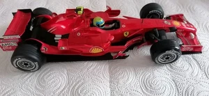 Ferrari F2008 Felipe Massa  Formel 1 Rennwagen Maßstab 1:18 - Bild 1 von 5
