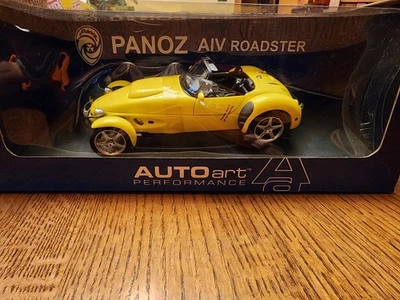 Autoart Performance 1998 Panoz AIV Roadster 1:18 diecast en amarillo brillante Foto 1 de 4