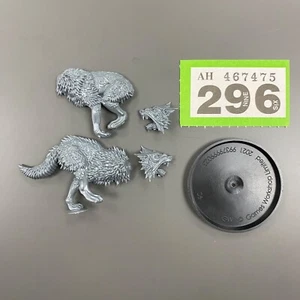 FENRISIAN WOLVES WOLF #2 SPACE WOLVES MARINES 40K WARHAMMER 40K - Picture 1 of 1