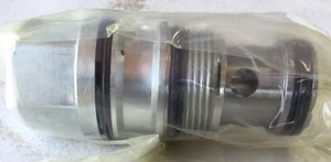 Sun Hydraulics CKGA-XCN Hydraulic Cartridge Valve - Picture 1 of 3