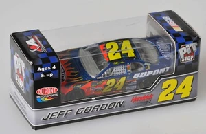 Motorsports Authentics Jeff Gordon Dupont 1:64 Diecast LE Car 2007 NEW NASCAR - Picture 1 of 5