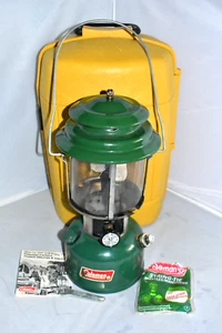 Vintage Coleman Double Mantle Camp Lantern 220J - 2/1979 w/Carry Case - Picture 1 of 5