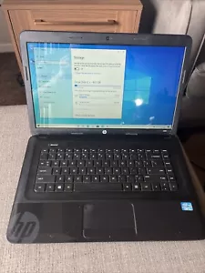 HP LAPTOP 2000 -7TKB6V4 i3 3120M 2.50 GHz 8GB 465GB 15.5" WINDOWS 10 (LEGGI) - Foto 1 di 19
