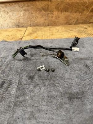 00-05 2000-2005 SUZUKI GSXR 600 750 01-08 1000 SENSOR DE PULSO GENERADOR DE SEÑAL OEM Foto 1 de 4