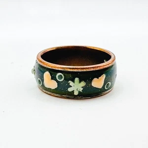Vintage Enamel Inlay Copper Band Ring UK N US 7 Painted Love Hearts Two Tone - Picture 1 of 8