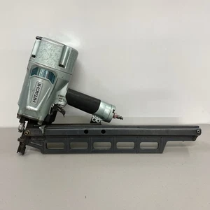 Hitachi NR83A5 Pneumatic 3 1/4” Strip Nailer Framing Gun Tested & Working Taiwan - Picture 1 of 11