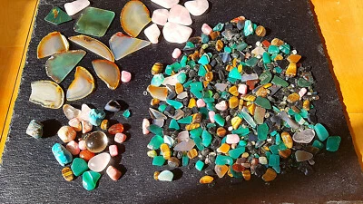 Halbedelsteine als Platten und Splitter, Mischung 630 gr. - Bild 1 von 4