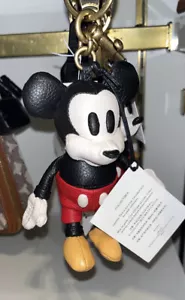 Llavero Coach x Disney Mickey Mouse 50th Cuero Bolso de Peluche Dije Llavero Nuevo - Imagen 1 de 5