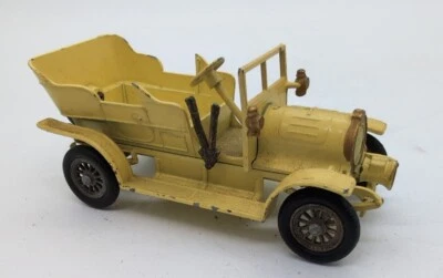 Lesney Models of Yesteryear No16 Spyker 1904 Amarelo O63 Vintage SEM ASSENTOS - Imagem 1 de 4