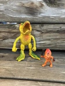 Frogacuda With Mog Vintage 1982 THE OTHER WORLD Action Figures - Picture 1 of 11