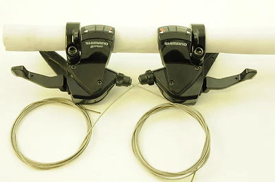 PAIR SHIMANO SL-R440 SL-R441 RAPIDFIRE 24 SPEED 8 x 3 FLAT HANDLEBAR SHIFTERS  - Image 1 of 3