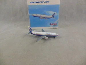 Herpa Wings Art. no. 500449 Boeing 737-300 escala 1:500 - Imagen 1 de 12