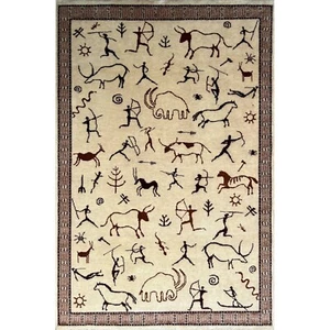 Trib Hunt White 4x6 ft (120x180 cm) Hand Knotted Woolen Area Rug - Picture 1 of 6