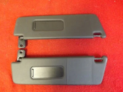 10-15 CHEVY CAMARO SS SUN VISOR PAIR DRIVER PASSENGER BLACK OVERHEAD - Image 1 of 4