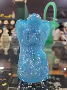Boyd Crystal Art Glass Praying Angel Figurine Cotton Candy Carnival Glass 4.5" - Picture 1 of 4