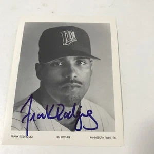 Frank Rodriguez AUTOGRAPHED 1996 Minnesota Twins Promotional Photo 5”x4” B&W - Picture 1 of 2