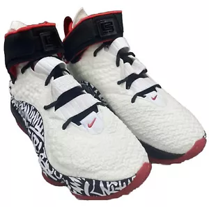 Nike LeBron 17 XVII FP Graffiti CT6047-100 bianco nero taglia 7,5 M fondo di magazzino NUOVE - Foto 1 di 12