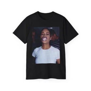 Selena Quintanilla Bubble T-Shirt, Fan Gift - Picture 1 of 2