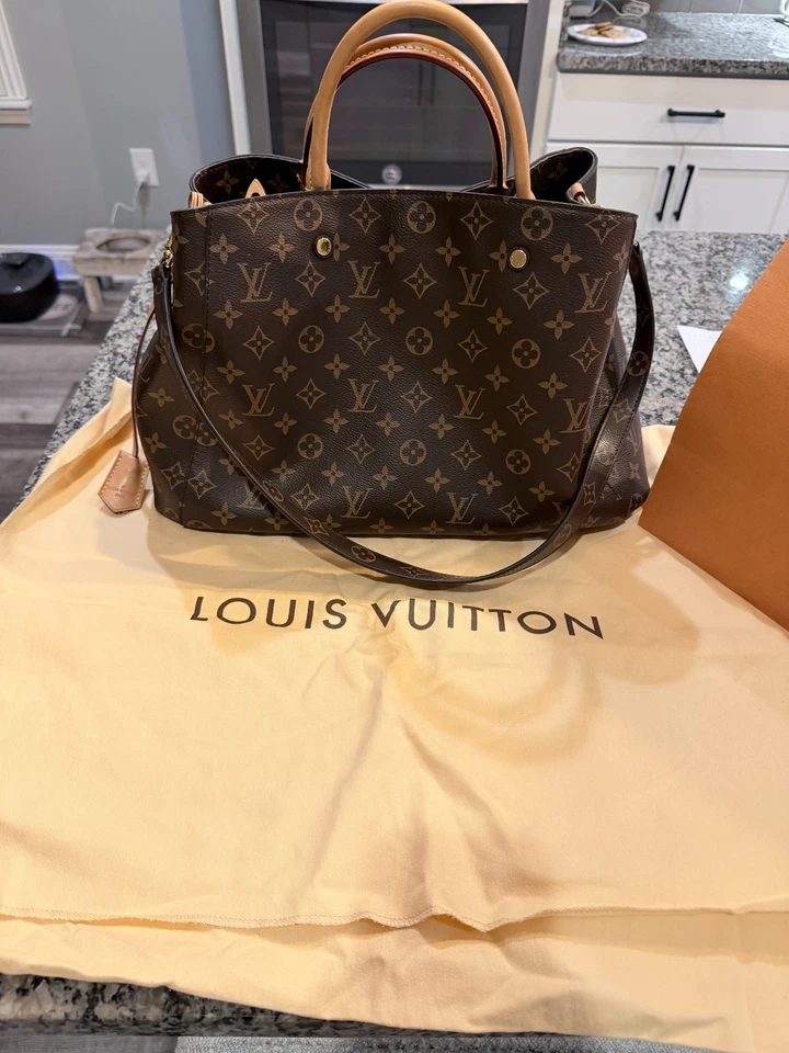 Louis Vuitton Montaigne наплечная сумка GM коричневый холст отличном состоянии! - Изображение 1 из 4