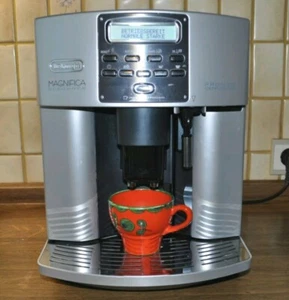 DeLonghi MAGNIFICA AUTOMATIC CAPPUCCINOESAM3500KAFFEEVOLLAUTOMAT - Bild 1 von 1