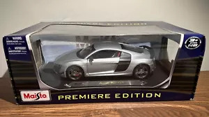 Maisto Premiere Edition 1:18 Audi R8 GT V10 Premium Display Stand Arctic Silver - Picture 1 of 12