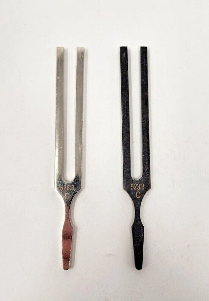 Horquilla de afinación C 523.3 - Disponible en acero niquelado o endurecido Foto 1 de 1