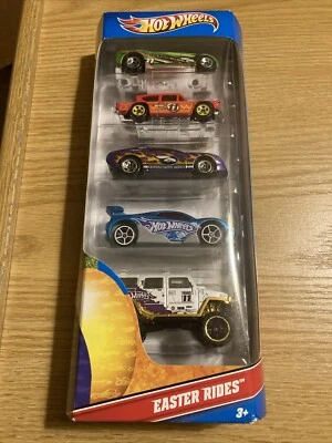 HOT WHEELS 2011 TARGET EXCLUSIVE EASTER RIDES ANGLIA HUMMER etc. 5 CAR GIFT PACK - Image 1 of 4