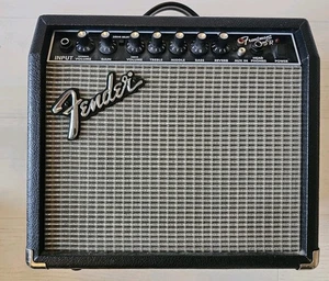Fender Frontman 15r 15W practice amp. - Picture 1 of 2