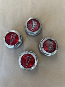 1982 - 1987 Pontiac Set Red Wheel Center Caps Gran Prix Bonneville Firebird - Picture 1 of 9