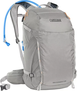 Mochila de senderismo CamelBak para mujer Rim Runner X28 bolsa de viaje camping gris brumoso - Imagen 1 de 16