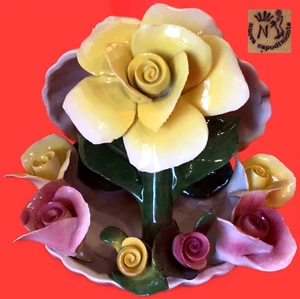 CAPODIMONTE PORCELLANA CONCHIGLIA VONGOLE CON ROSE CENTROTAVOLA VINTAGE ITALIA - Foto 1 di 20