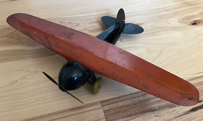 WYANDOTTE PRESSED STEEL STREAMLINE AIRPLANE 18" Wingspan plane tin sheet metal - Image 1 of 4
