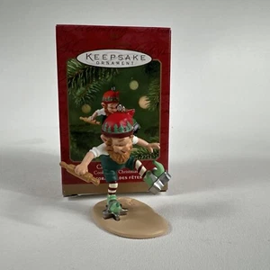 Hallmark Keepsake 2001 Creative Cutter Elf Ornament Cooking for Christmas - Picture 1 of 9