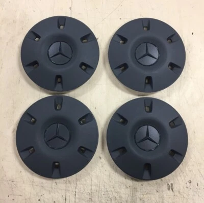Juego de 4 tapas centrales negras para rueda de acero OEM Mercedes-Benz Sprinter 2500 2014-2022 Foto 1 de 4