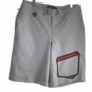 Cabela’s Guidewear UPF 50 Repel grau rot Badehose Boardshorts Herren Medium 34 - Bild 1 von 15