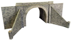 Metcalfe PO242 OO/HO Gauge Tunnel Entrace - Double Track Card Kit - Picture 1 of 3