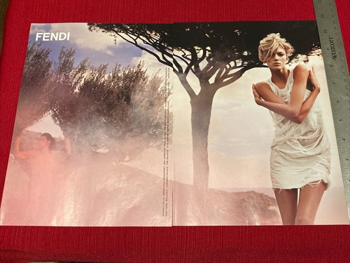 Pubblicità Stampa Modello Anja Rubik per Abbigliamento Designer Fendi 2010 Ottima da incorniciare!
