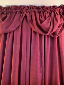 Cenefa y panel de cortina Burgandy oscurecimiento térmico varilla texturizada bolsillo 4 piezas  - Imagen 1 de 1
