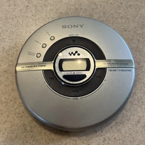 FUNCIONA Probado De Colección Sony Walkman TV/Clima/FM/AM CD Reproductor Portátil D-FJ200 - Imagen 1 de 7