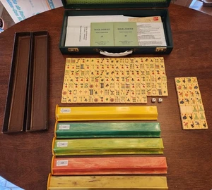 Vintage Royal Depth Control Bakelite Mah- Jong Mahjong Set 164 Tiles 4 Big Joker - Picture 1 of 22
