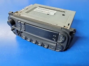 2002 Chrysler Dodge Radio Stereo Unit AM FM CD Player OEM P05064354AH - Bild 1 von 8