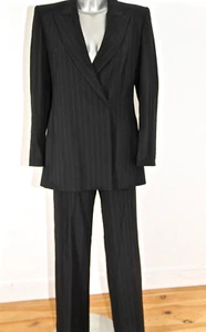Luxurious Wool Striped Black Pants Suit Classy BCBG MAX MARA Size 40 I42 New - Picture 1 of 8