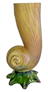 Wilhelm Kralik Sohn irisierende Glas Füllhorn Muschel Vase, ca. 1890er Jahre - Bild 1 von 10