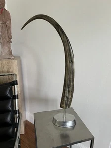 Long Horn Sculpture - 25 “ Tall - Polished Cast Alum Base Excellent Luxury Decor - Picture 1 of 11