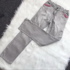 Gymboree Gray and Pink Accent Pocket Bows Jeans Slim Fit Girls Size 12 - Picture 1 of 8